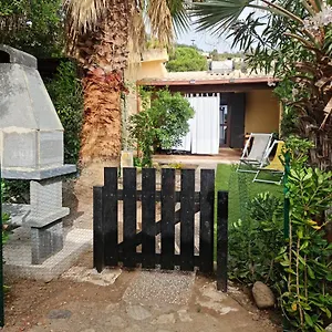 Da Michele. Casa vacanze Costa Rei